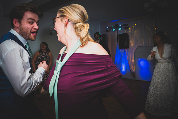 CHORLEY GOLF CLUB WEDDING - HEATH CHARNOCK