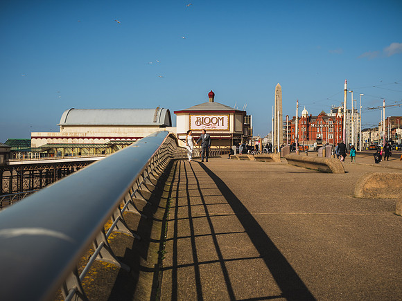 BLACKPOOL, LANCASHIRE SAND AND SEA WEDDING WITH CLAIRE AND OWEN - HIGHLIGHTS