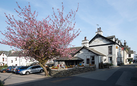 THE RED LION COACHING INN, HAWKSHEAD, LAKE DISTRICT