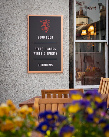 THE RED LION COACHING INN, HAWKSHEAD, LAKE DISTRICT