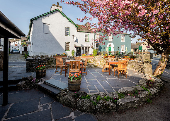 THE RED LION COACHING INN, HAWKSHEAD, LAKE DISTRICT