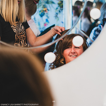 GIRLS GET READY - WELLBEING FARM WEDDING, BOLTON, GREATER MANCHESTER