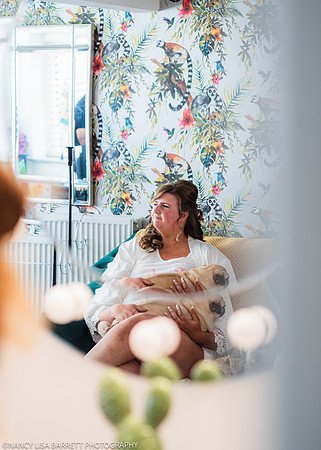 GIRLS GET READY - WELLBEING FARM WEDDING, BOLTON, GREATER MANCHESTER