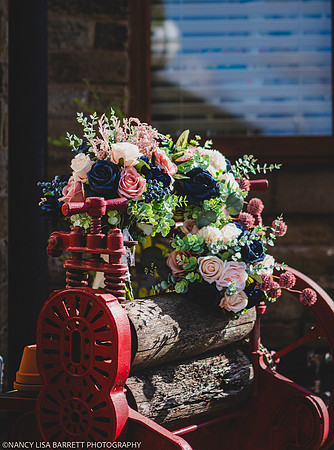 GIRLS GET READY - WELLBEING FARM WEDDING, BOLTON, GREATER MANCHESTER