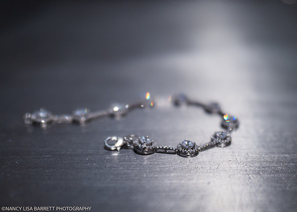 GIRLS GET READY - WELLBEING FARM WEDDING, BOLTON, GREATER MANCHESTER