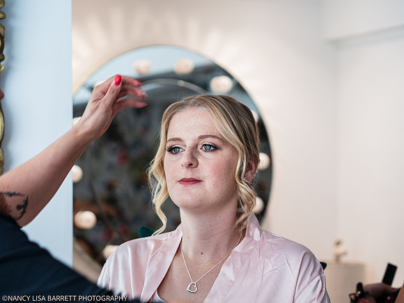 GIRLS GET READY - WELLBEING FARM WEDDING, BOLTON, GREATER MANCHESTER