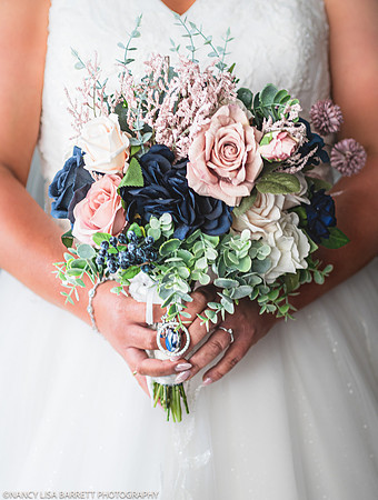 GIRLS GET READY - WELLBEING FARM WEDDING, BOLTON, GREATER MANCHESTER