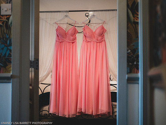 GIRLS GET READY - WELLBEING FARM WEDDING, BOLTON, GREATER MANCHESTER