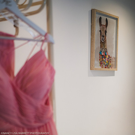 GIRLS GET READY - WELLBEING FARM WEDDING, BOLTON, GREATER MANCHESTER