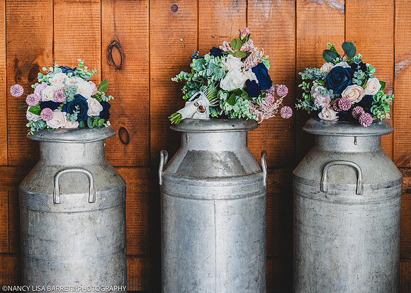 GIRLS GET READY - WELLBEING FARM WEDDING, BOLTON, GREATER MANCHESTER