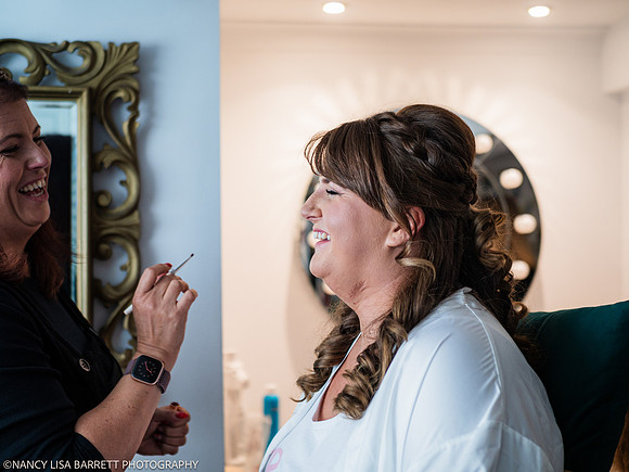 GIRLS GET READY - WELLBEING FARM WEDDING, BOLTON, GREATER MANCHESTER