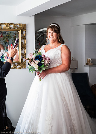 GIRLS GET READY - WELLBEING FARM WEDDING, BOLTON, GREATER MANCHESTER