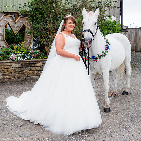 BRIDE & GROOM PORTRAITS - WELLBEING FARM WEDDING, BOLTON, GREATER MANCHESTER