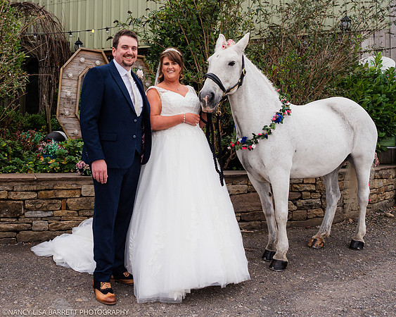 BRIDE & GROOM PORTRAITS - WELLBEING FARM WEDDING, BOLTON, GREATER MANCHESTER