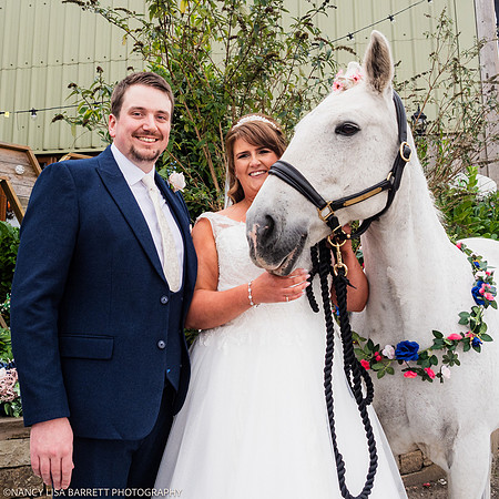 BRIDE & GROOM PORTRAITS - WELLBEING FARM WEDDING, BOLTON, GREATER MANCHESTER