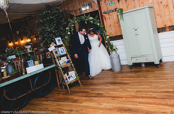 SPEECHES AND ROOM - WELLBEING FARM WEDDING, BOLTON, GREATER MANCHESTER