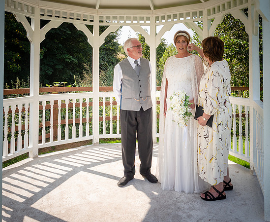 THE AVIARY FUNCTION ROOMS WEDDING, SCARISBRICK, ORMSKIRK, LANCASHIRE