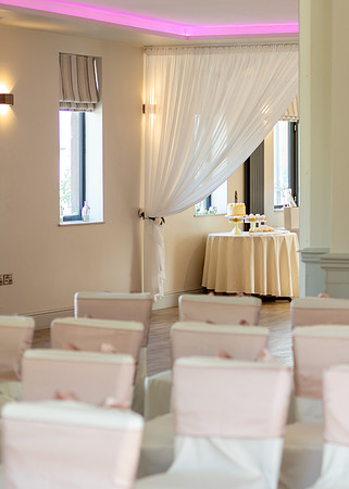THE AVIARY FUNCTION ROOMS WEDDING, SCARISBRICK, ORMSKIRK, LANCASHIRE