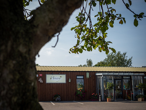 THE AVIARY FUNCTION ROOMS WEDDING, SCARISBRICK, ORMSKIRK, LANCASHIRE