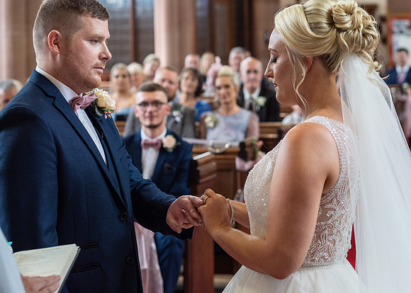 ASTLEY BANK HOTEL WEDDING, DARWEN, LANCASHIRE
