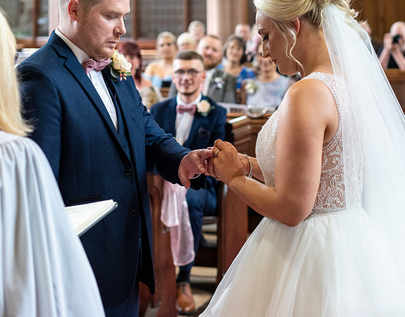 ASTLEY BANK HOTEL WEDDING, DARWEN, LANCASHIRE