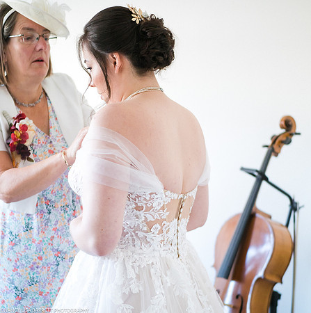 RIBBLE VALLEY & PRESTON WEDDING - LANCASHIRE
