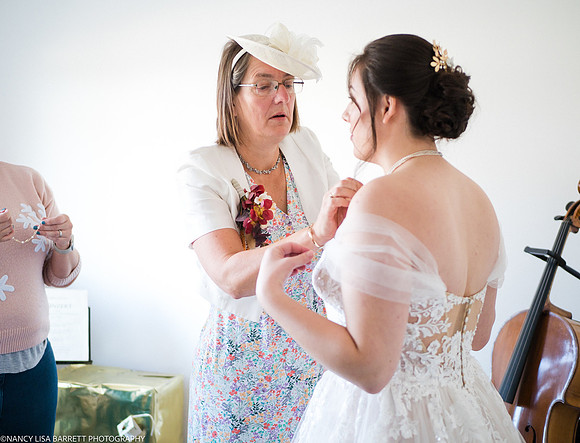 RIBBLE VALLEY & PRESTON WEDDING - LANCASHIRE