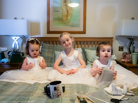 GIRLS GET READY AT BEESTON MANOR WEDDING