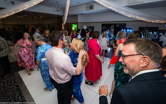 WEDDING CAKE AND DANCE AT THE LANCASTER HOUSE HOTEL, BAILRIGG, LANCASTER, LANCASHIRE