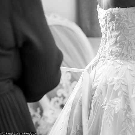 GIRLS GET READY AT BEESTON MANOR WEDDING