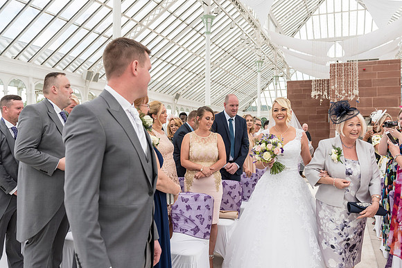 ISLA GLADSTONE WEDDING LIVERPOOL