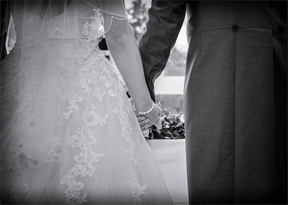 ISLA GLADSTONE WEDDING LIVERPOOL