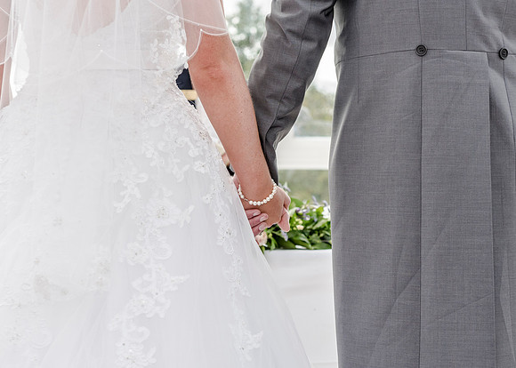 ISLA GLADSTONE WEDDING LIVERPOOL