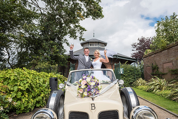 ISLA GLADSTONE WEDDING LIVERPOOL