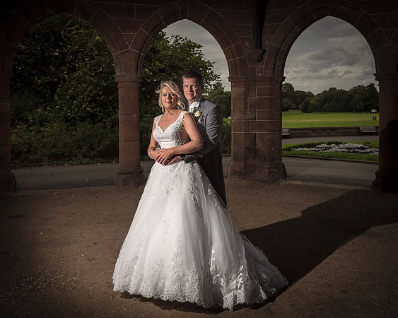 ISLA GLADSTONE WEDDING LIVERPOOL