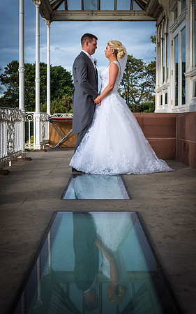 ISLA GLADSTONE WEDDING LIVERPOOL