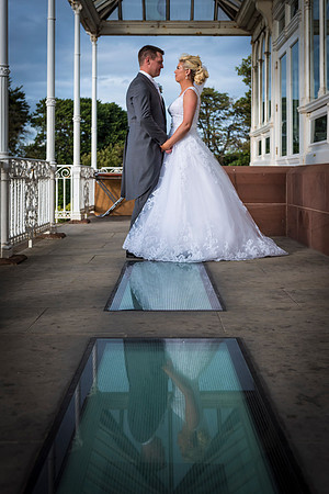 ISLA GLADSTONE WEDDING LIVERPOOL