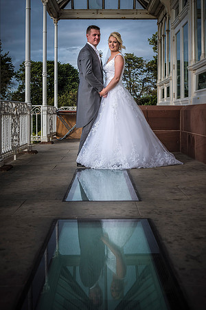 ISLA GLADSTONE WEDDING LIVERPOOL