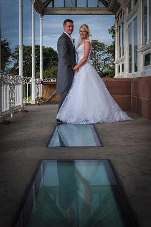 ISLA GLADSTONE WEDDING LIVERPOOL