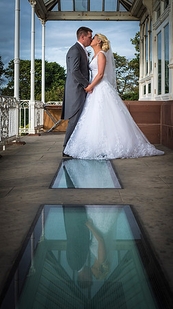 ISLA GLADSTONE WEDDING LIVERPOOL