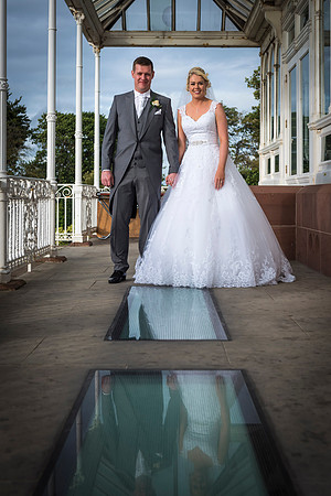 ISLA GLADSTONE WEDDING LIVERPOOL