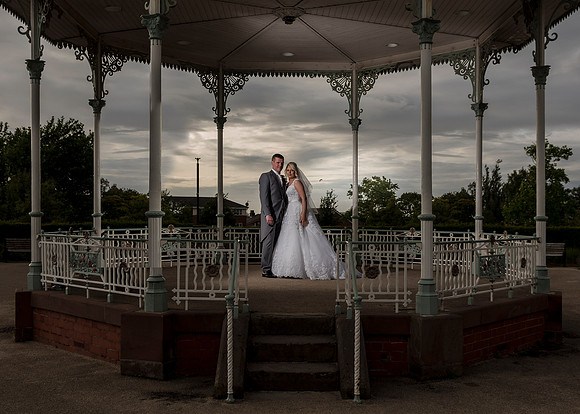 ISLA GLADSTONE WEDDING LIVERPOOL