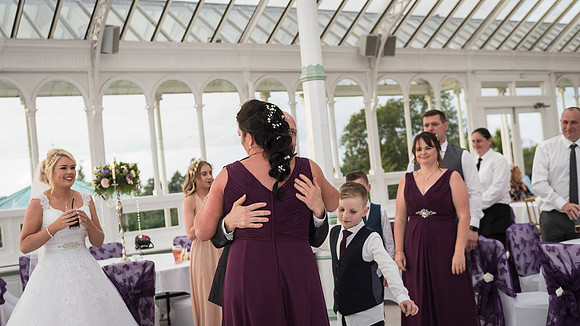 ISLA GLADSTONE WEDDING LIVERPOOL