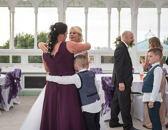 ISLA GLADSTONE WEDDING LIVERPOOL