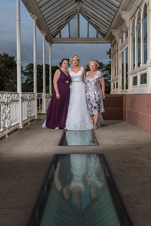 ISLA GLADSTONE WEDDING LIVERPOOL