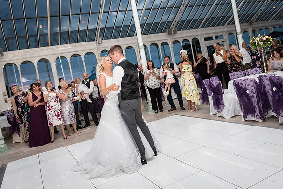 ISLA GLADSTONE WEDDING LIVERPOOL
