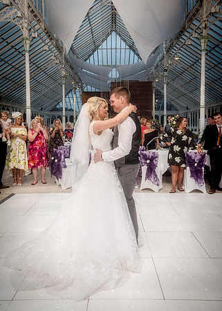 ISLA GLADSTONE WEDDING LIVERPOOL