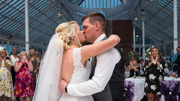ISLA GLADSTONE WEDDING LIVERPOOL