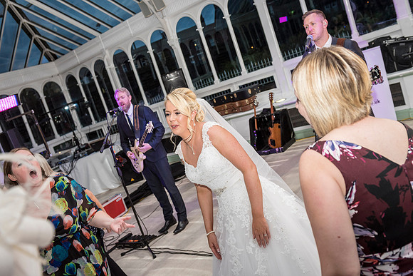 ISLA GLADSTONE WEDDING LIVERPOOL