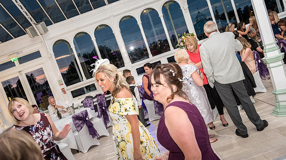 ISLA GLADSTONE WEDDING LIVERPOOL